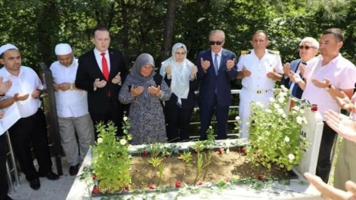 15 Temmuz şehidi Mustafa Yaman kabri başında anıldı