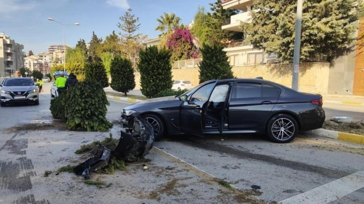 15 yaşındaki çocuk sürücü aşırı hızla kaza yaptı: Ortalık savaş alanına döndü