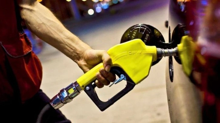 28 Mart Salı günü itibarıyla benzine 81 kuruş indirim gelmesi bekleniyor