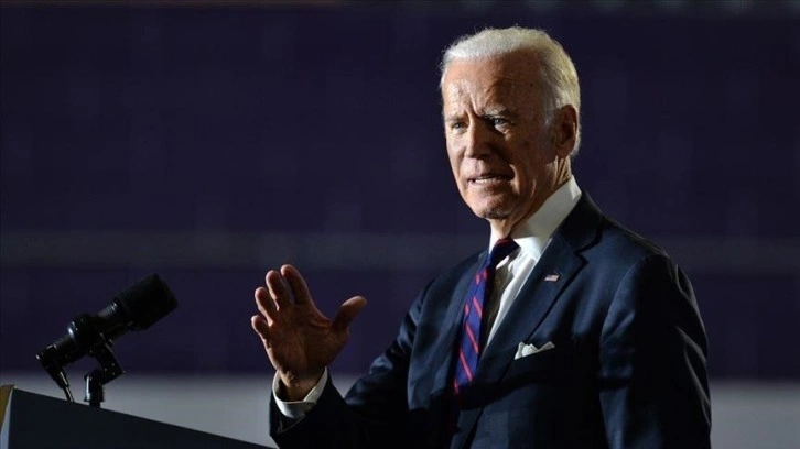 ABD Başkanı Biden, "Trump 2024" yazılı şapka taktı