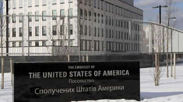 ABD, Ukrayna'nın başkenti Kiev'deki elçilik operasyonlarını Lviv'e taşıyor
