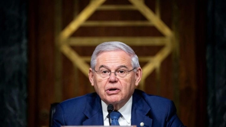 ABD'li senatör Bob Menendez yine Türkiye'yi hedef aldı