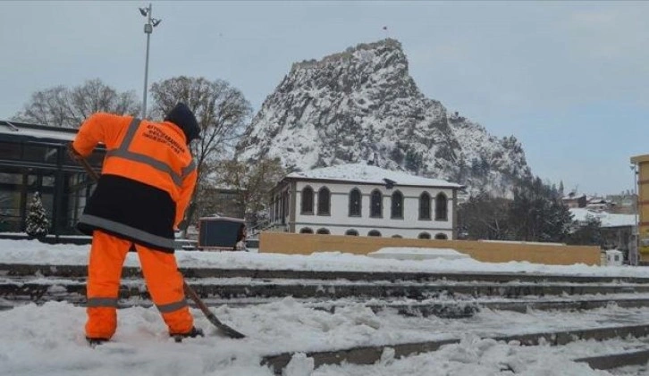 Afyonkarahisar'da hamile ve engelli kamu çalışanlarının idari izni uzatıldı