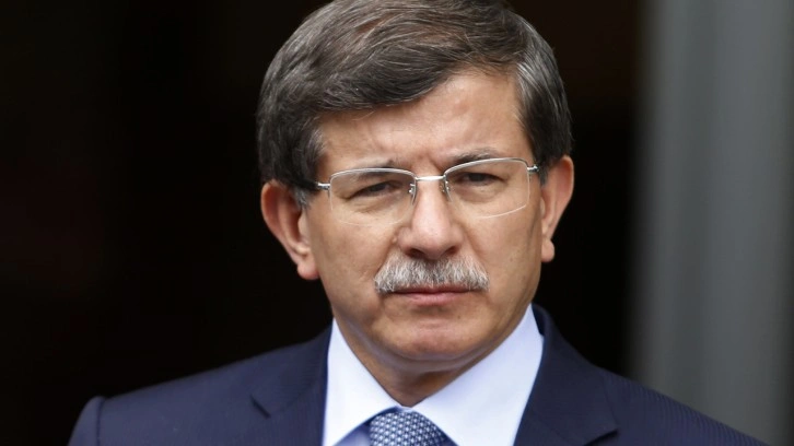 Ahmet Davutoğlu'ndan Kemal Kılıçdaroğlu için bağış