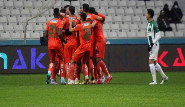 Alanyaspor galibiyet serisini 3 maça çıkardı!