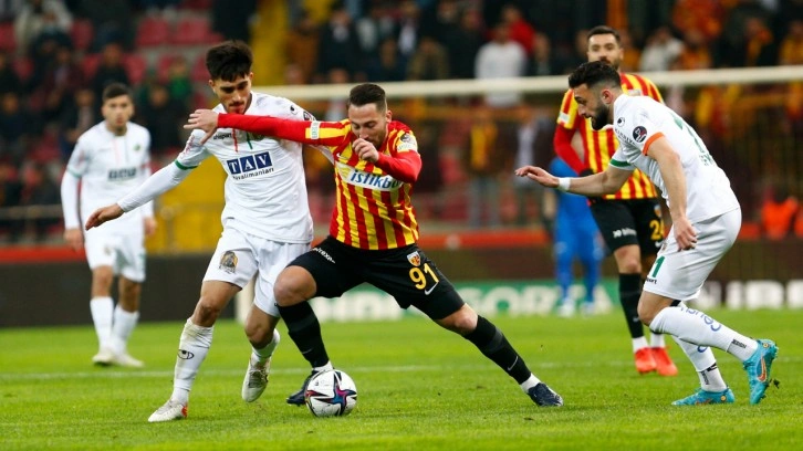 Alanyaspor konuk olduğu Kayserispor'u devirdi