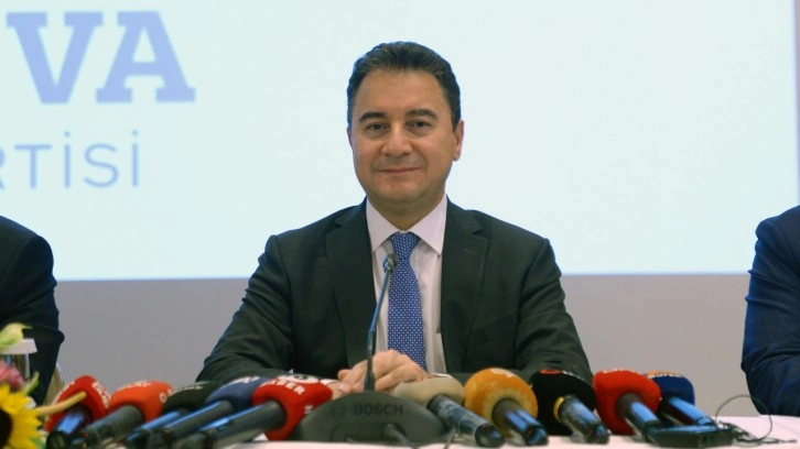 Ali Babacan: Daha doların yükselmesinin etkisi yansımadı