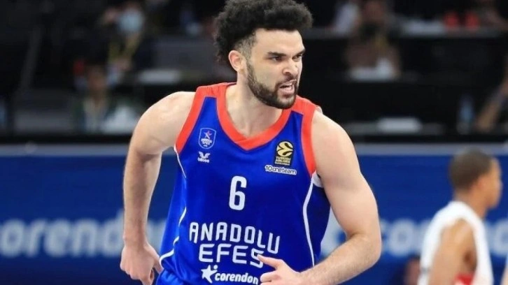 Anadolu Efes, Elijah Bryant ile 2 yıllık sözleşme imzaladı