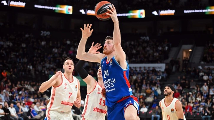 Anadolu Efes, evinde Bayern Münih'i yendi!