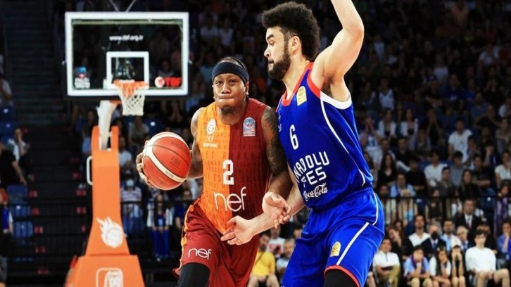 Anadolu Efes finale yükseldi!