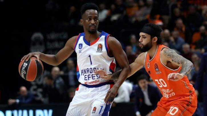 Anadolu Efes, Valencia deplasmanından eli boş döndü