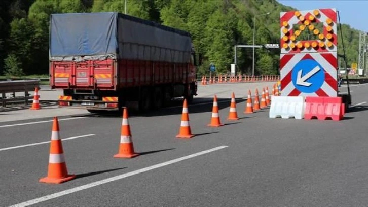 Anadolu Otoyolu'nda yenileme çalışması