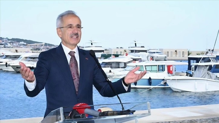 Antalya'daki Gazipaşa Yat Limanı'nın yapım çalışmalarında sona yaklaşıldı