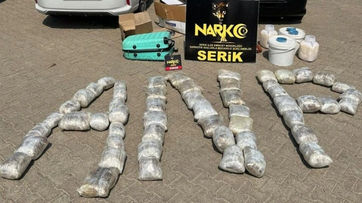 Antalya'da uyuşturucu operasyonu: 2 şüpheli tutuklandı