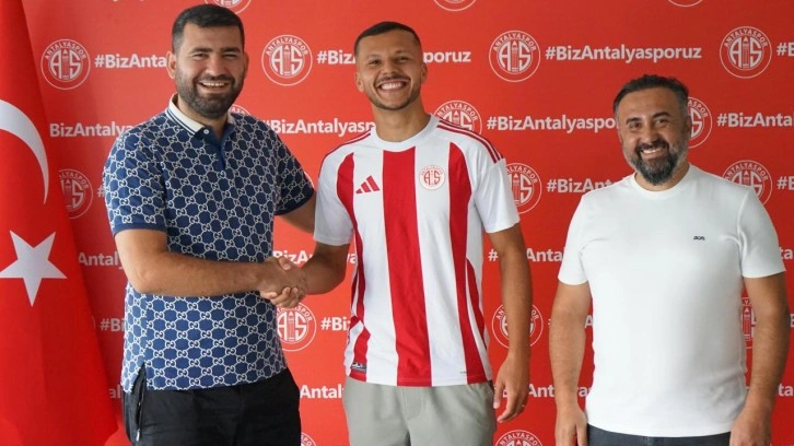 Antalyaspor'a Brezilyalı stoper