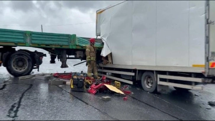 Arnavutköy'de kaza: 1 ölü, 1 yaralı