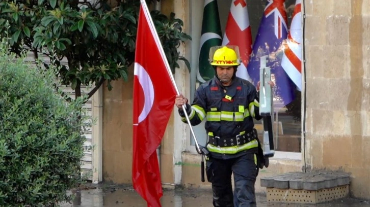 Azerbaycanlı itfaiyeciden anlamlı hareket