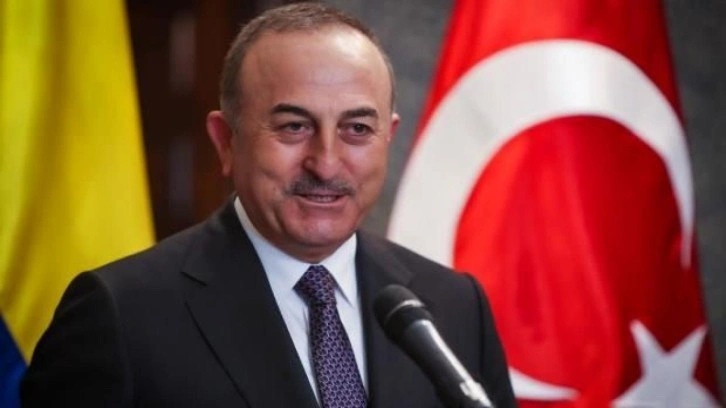 Bakan Çavuşoğlu'ndan Kolombiya'da önemli mesajlar