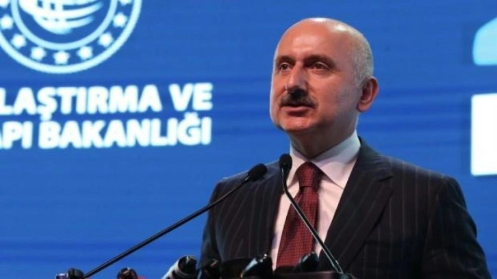 Bakan Karaismailoğlu: İlk yerli metro gelecek yıl raylara inecek