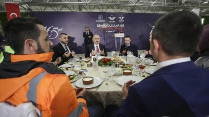 Bakan Karaismailoğlu. TCDD çalışanlarıyla iftarda buluştu