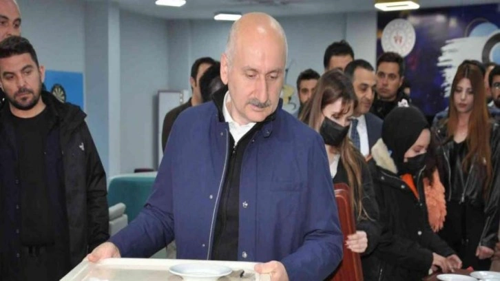 Bakan Karaismailoğlu'ndan sert tepki: Sizin beyniniz göçmüş