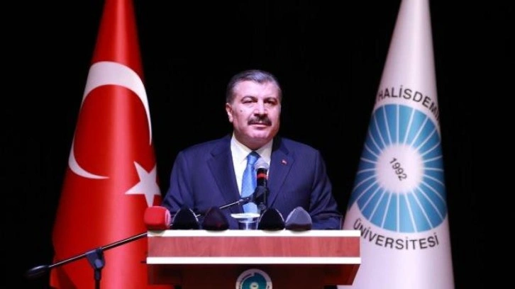 Bakan Koca: Eğitim ve Araştırma Hastanelerinde açık kadroların tamamı tüm branşlarda doldu