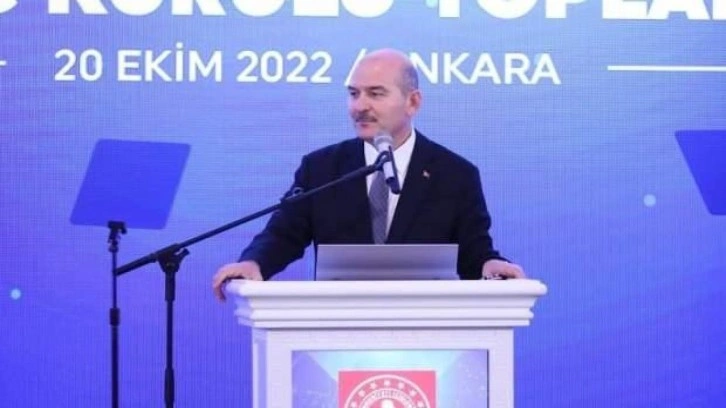 Bakan Soylu'dan Yunanistan'a tepki: Zavallılıktır ve zayıflıktır!