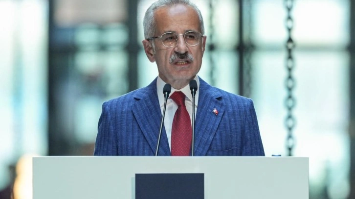 Bakan Uraloğlu: (Tersane İstanbul) Hazinemize en az 1 milyar 346 milyon dolar kira geliri!