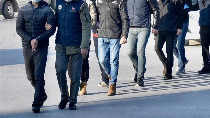 Bakan Yerlikaya açıkladı: 5 göçmen kaçakçısı tutuklandı!
