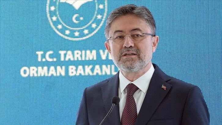 Bakan Yumaklı: Sokak hayvanlarıyla ilgili düzenleme bu yıl Meclis kapanmadan görüşülür