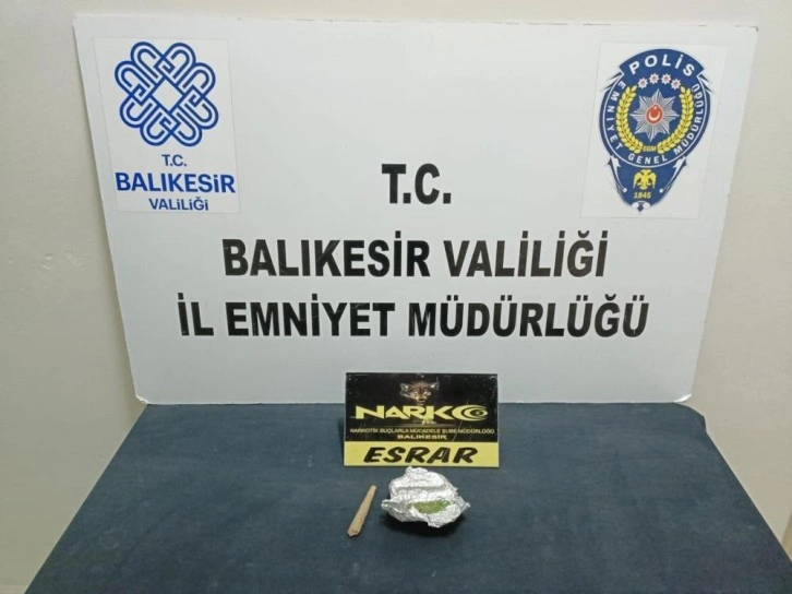 Balıkesir'de kaçakçılık ve narkotik operasyonlarında 42 gözaltı