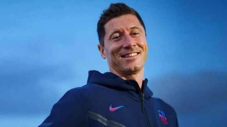 Barcelona'da akıllara durgunluk veren kriz! Robert Lewandowski forması satılamıyor