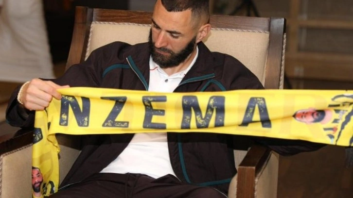 Benzema Müslümanların gönlünü fethetti! 