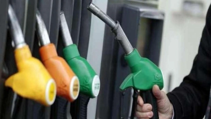 Benzine indirim geldi! Akaryakıtta son fiyatlar