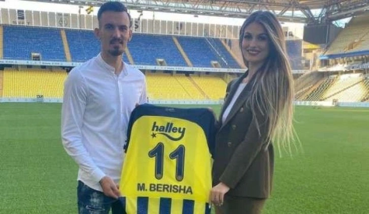 Berisha'nın eşinden eleştirilere sert tepki!