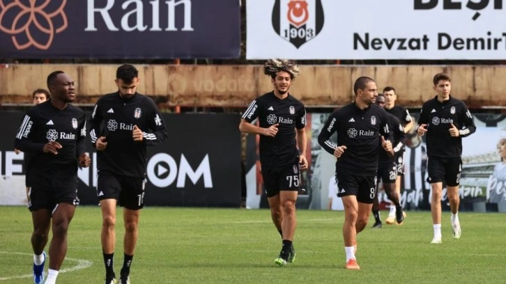 Beşiktaş, Galatasaray derbisine hazırlanıyor