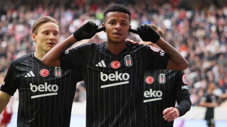 Beşiktaş'ın 19'luk yıldızı Keny Arroyo, ilk golünü attı