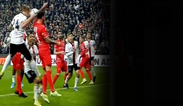 Beşiktaş penaltı bekledi! Tartışmalı pozisyon...