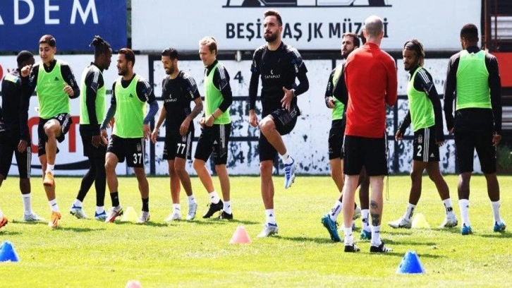 Beşiktaş'a derbi öncesi müjdeli haber!