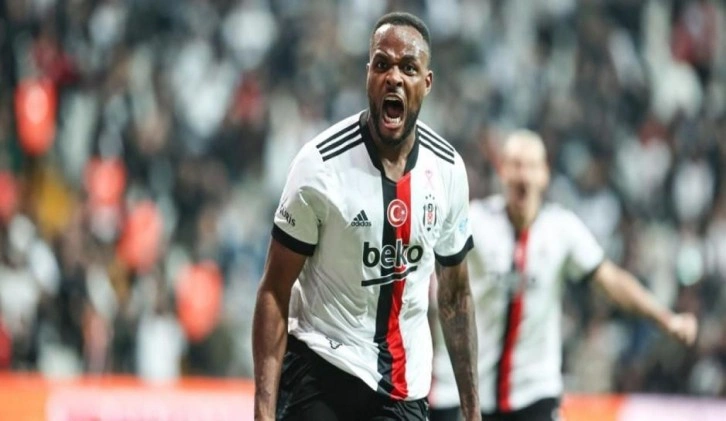 Beşiktaş'ta Cyle Larin gelişmesi!