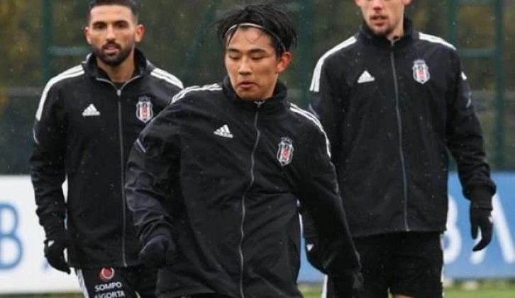 Beşiktaş'ta ilk kez A takımla idmana çıktı!