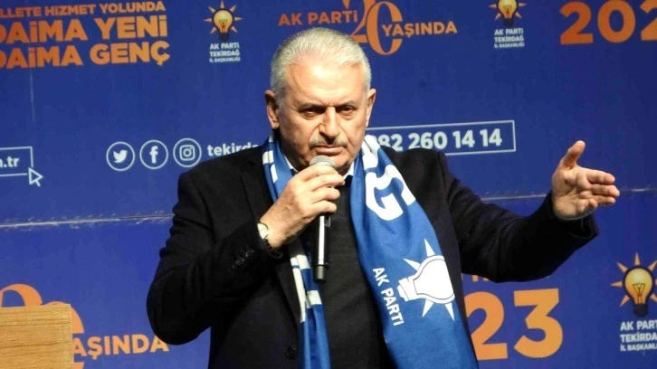 Binali Yıldırım: "Yolları böldük, gönülleri birleştirdik. Yolları böleriz ama Türkiye'yi böldürmeyiz"