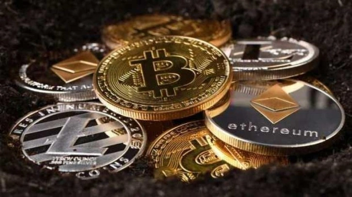 Bitcoin 10 ayın zirvesini gördü