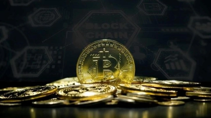 Bitcoin 18 ayın zirvesinde