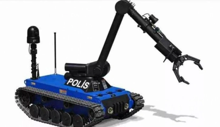 Bomba imha robotu Kütahya'da görücüye çıktı