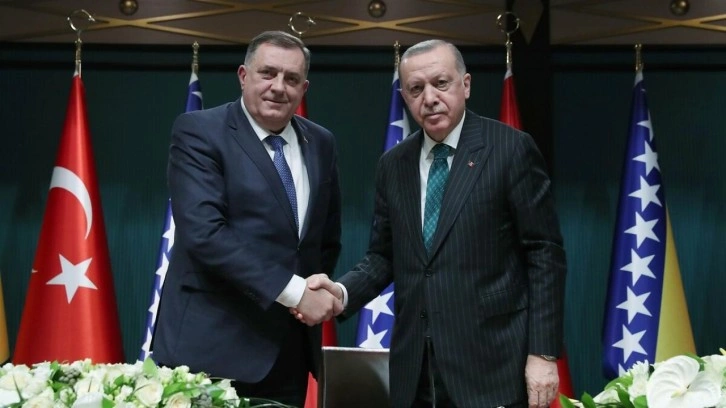 Bosnalı Sırp lider Dodik seçimlerde Cumhurbaşkanı Erdoğan'ı desteklediğini duyurdu