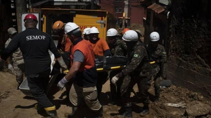 Brezilya'da şiddetli yağışların yol açtığı sel ve toprak kaymalarında 28 kişi öldü