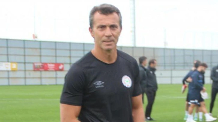 Bülent Korkmaz: Çaykur Rizespor'un layık olduğu yer Süper Lig