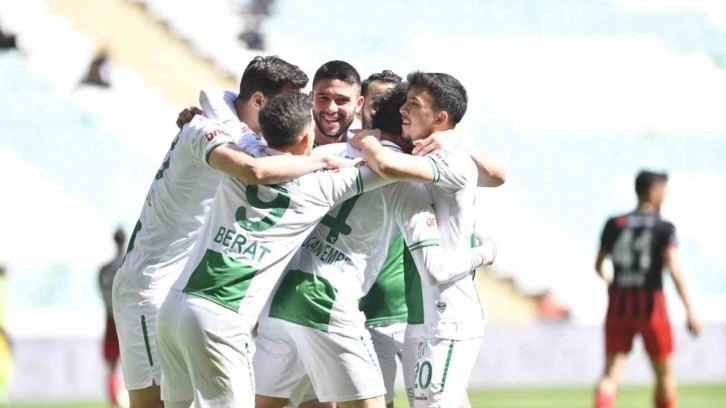 Bursaspor, Özer Hurmacı’yla 4 maçta 10 puan topladı