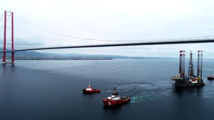 Çanakkale Boğazı gemi trafiğine tamamen kapatıldı!